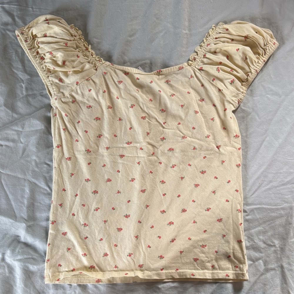 Yellow Floral Top Short Ruched Sleeve - Picture 6 of 7